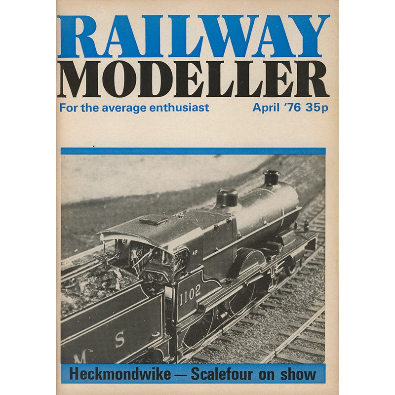 Railway Modeller 1976 April Railway Modeller 1976 April